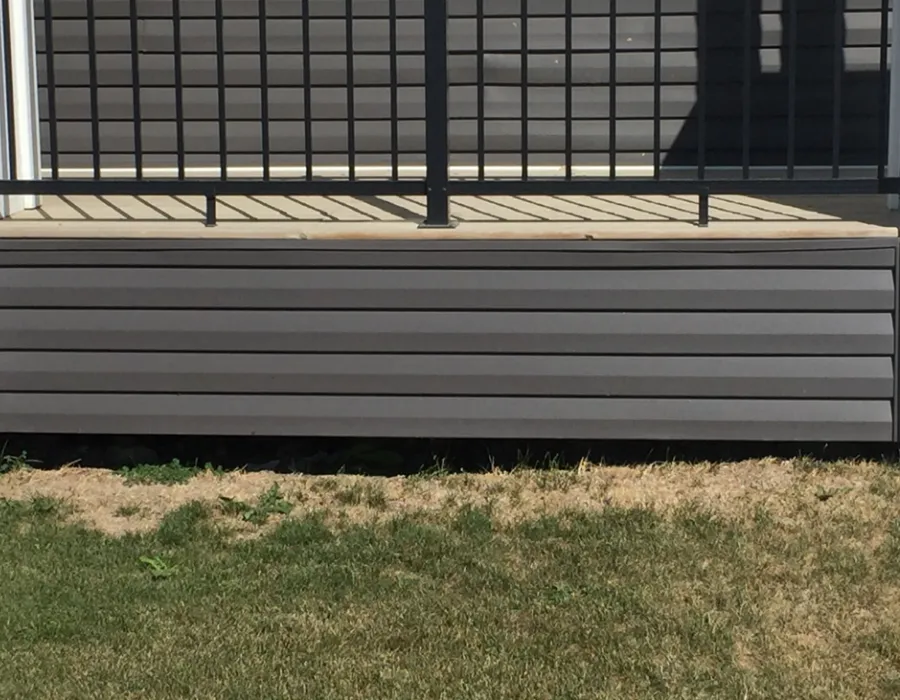 Vinyl Siding Used as Skirting
