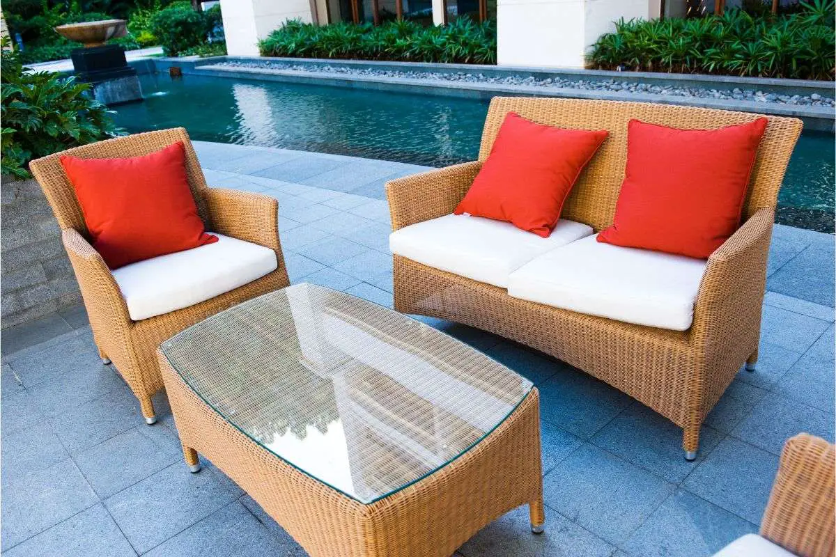 Pros And Cons Of Polywood Furniture