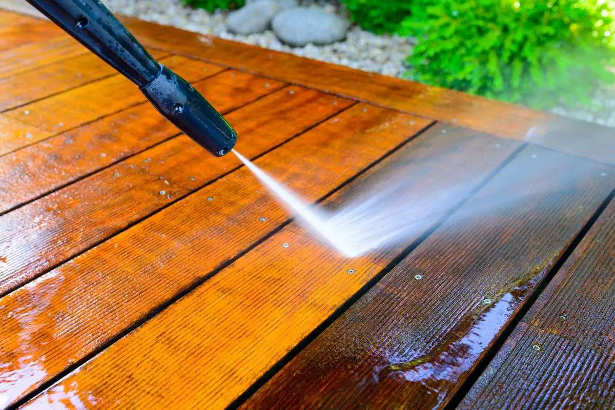 how-to-power-wash-composite-decking-decks-by-e3