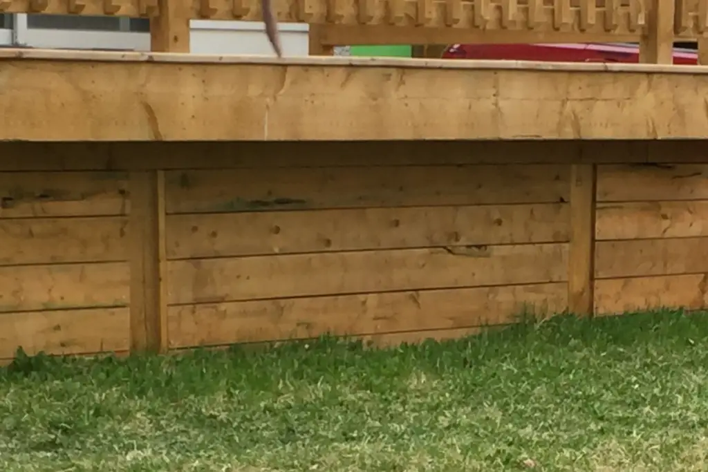 Horizontal Wood Skirting